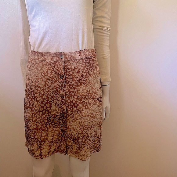 Little mountain Vancouver skirt -S - Picture 2 of 8